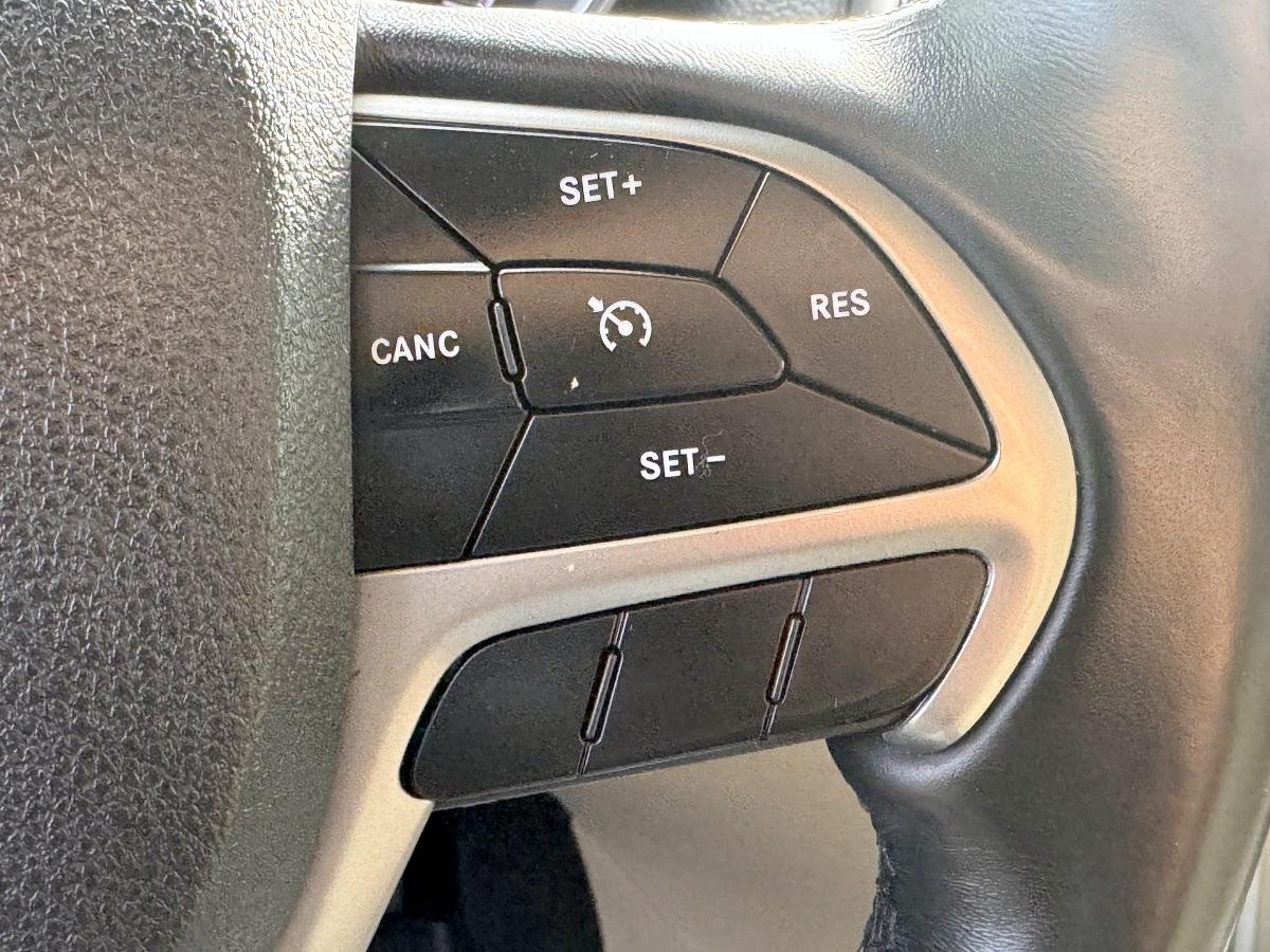 Jeep Grand Cherokee Laredo 4x4 2018