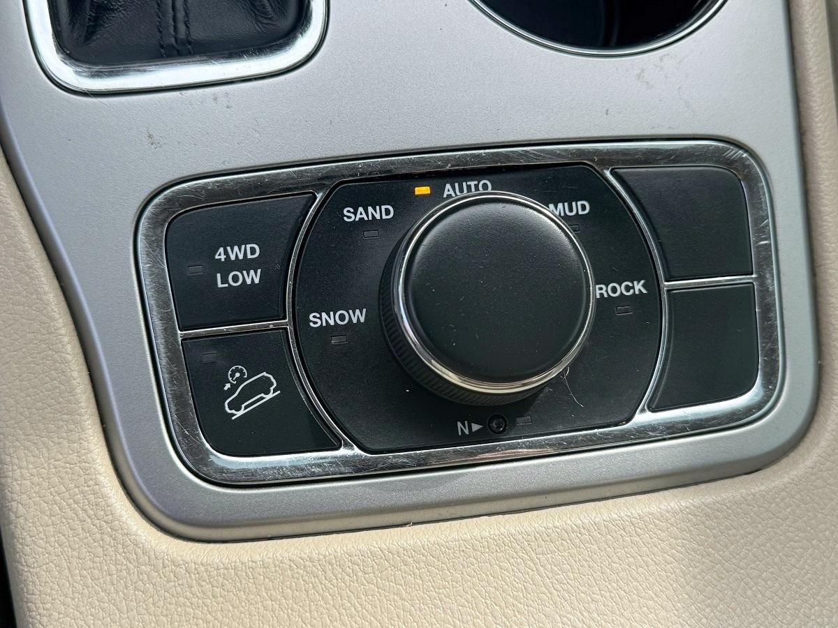Jeep Grand Cherokee Laredo 4x4 2018