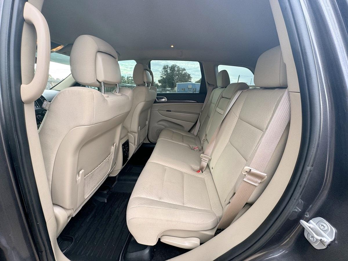 Jeep Grand Cherokee Laredo 4x4 2018