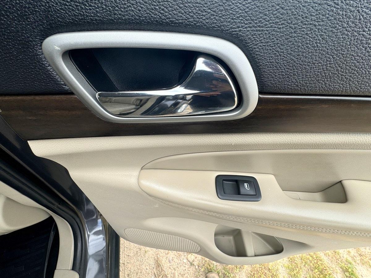 Jeep Grand Cherokee Laredo 4x4 2018
