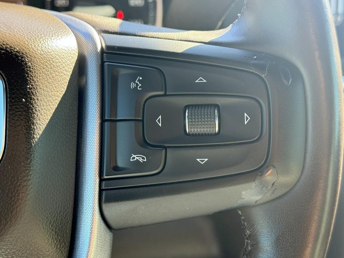 GMC Sierra 1500 SLT Crew Cab 4WD 2020