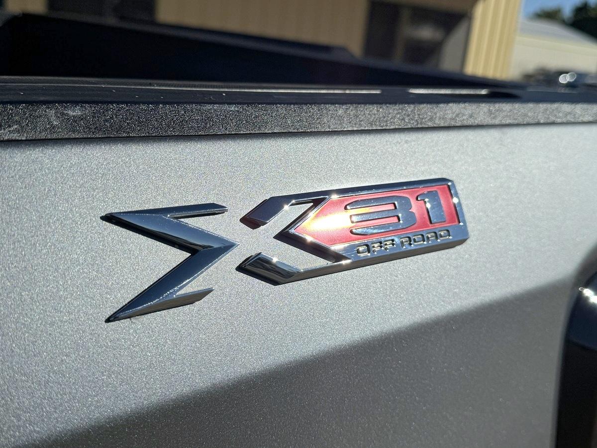 GMC Sierra 1500 SLT Crew Cab 4WD 2020