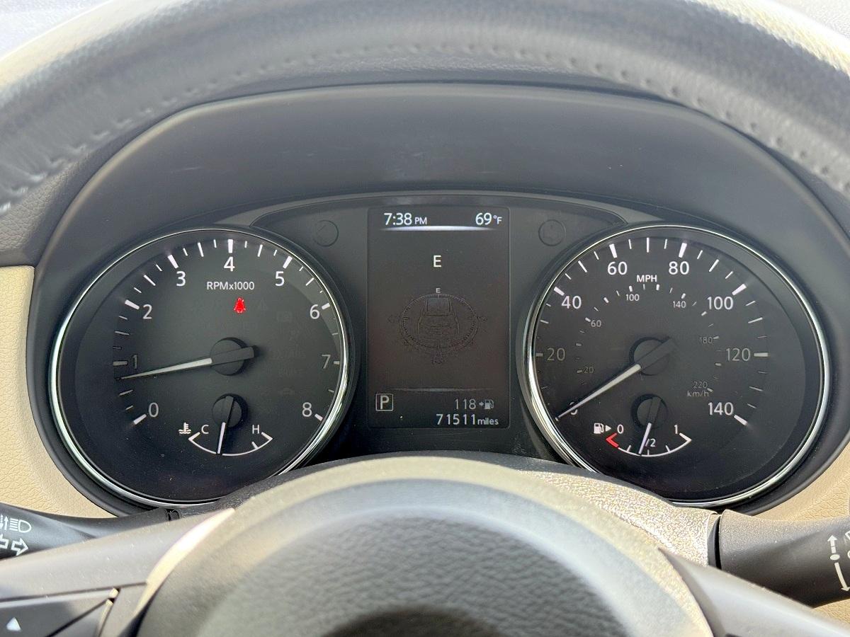 Nissan Rogue SL FWD 2017
