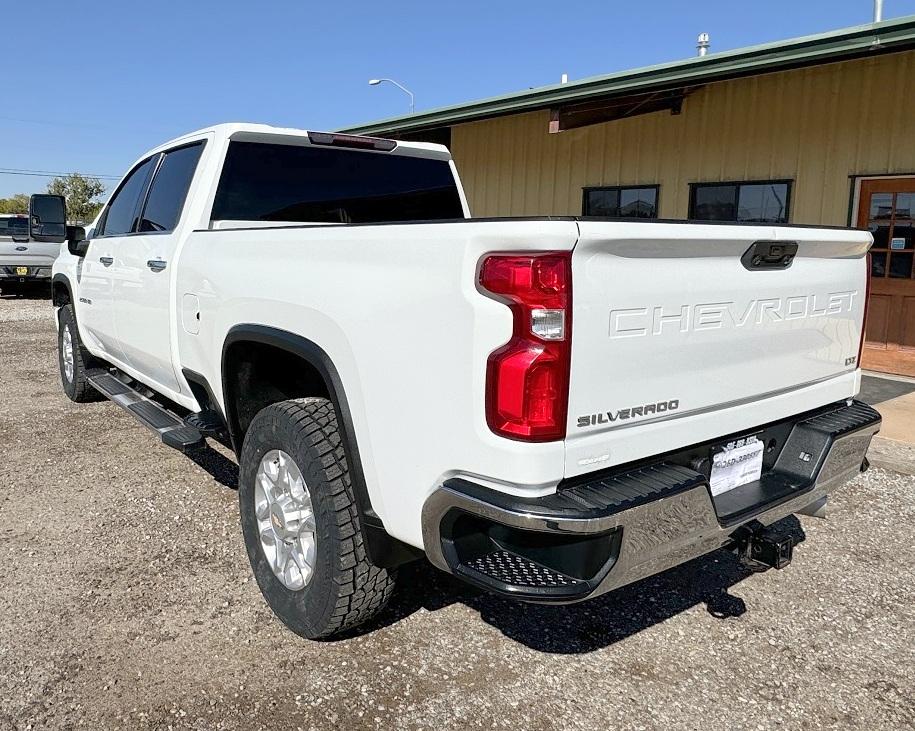 Chevrolet Silverado 2500HD  2021