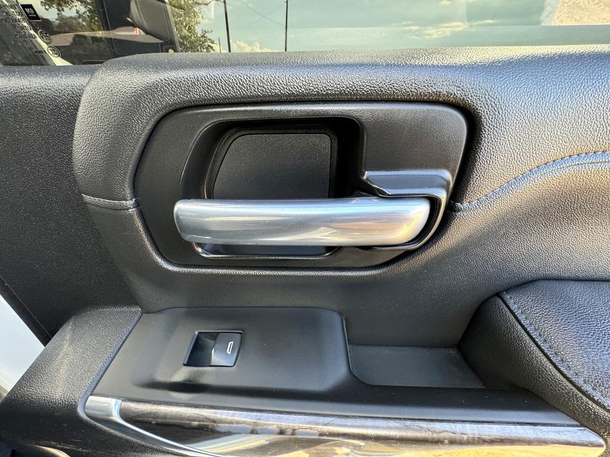 Chevrolet Silverado 2500HD  2021