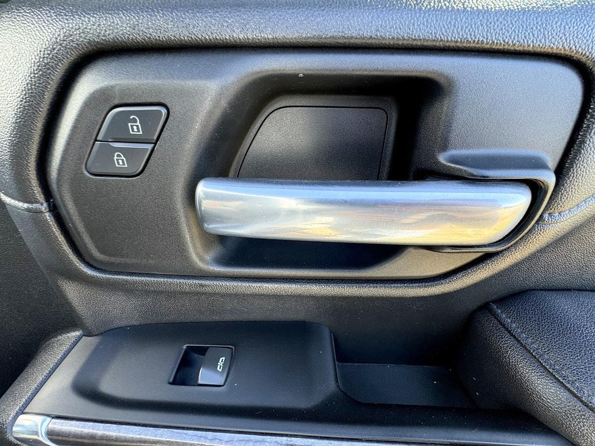 Chevrolet Silverado 2500HD  2021