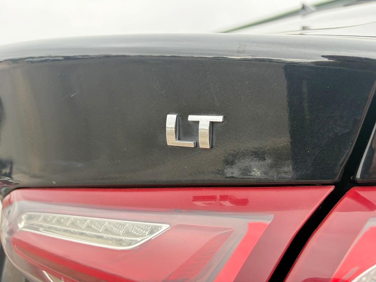Chevrolet Malibu  2022