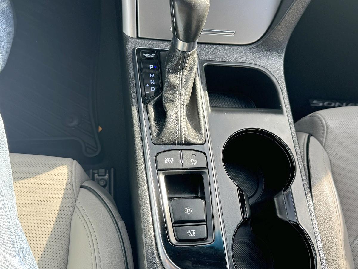 Hyundai Sonata  2015