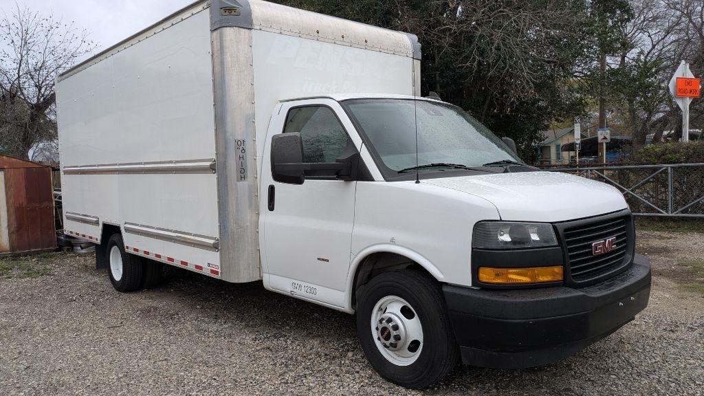 2021 GMC Savana CUTAWAY G3500