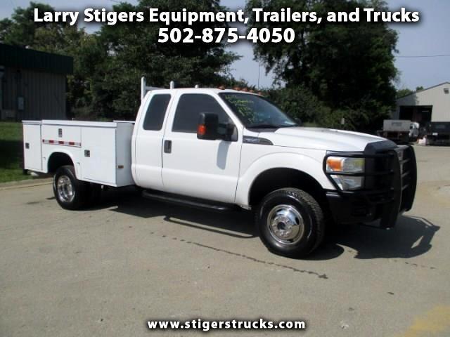Ford F-350 SD XLT SuperCab Long Bed DRW 4WD 2012