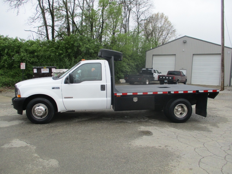 Used 2004 Ford F350 SD XL Reg. Cab 2WD DRW for Sale in Frankfort KY