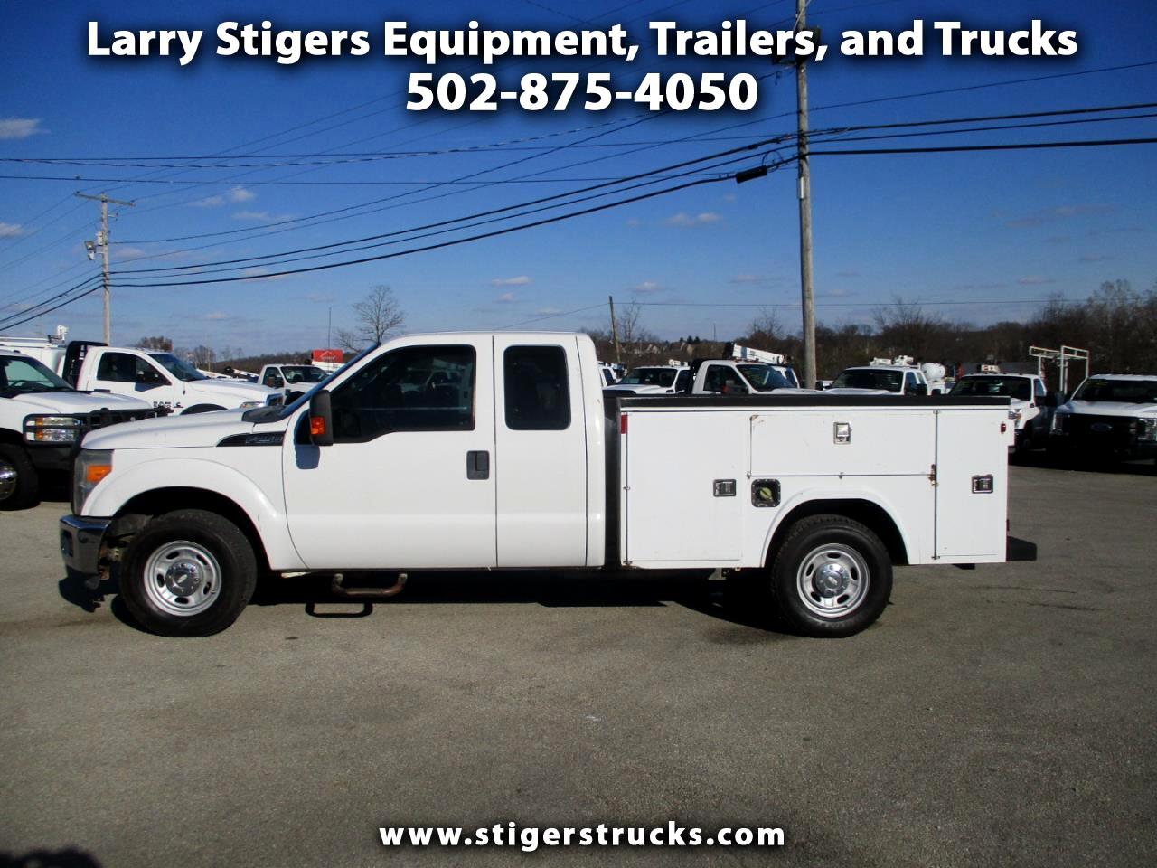 Ford F-250 SD XL SuperCab Long Bed 2WD 2011