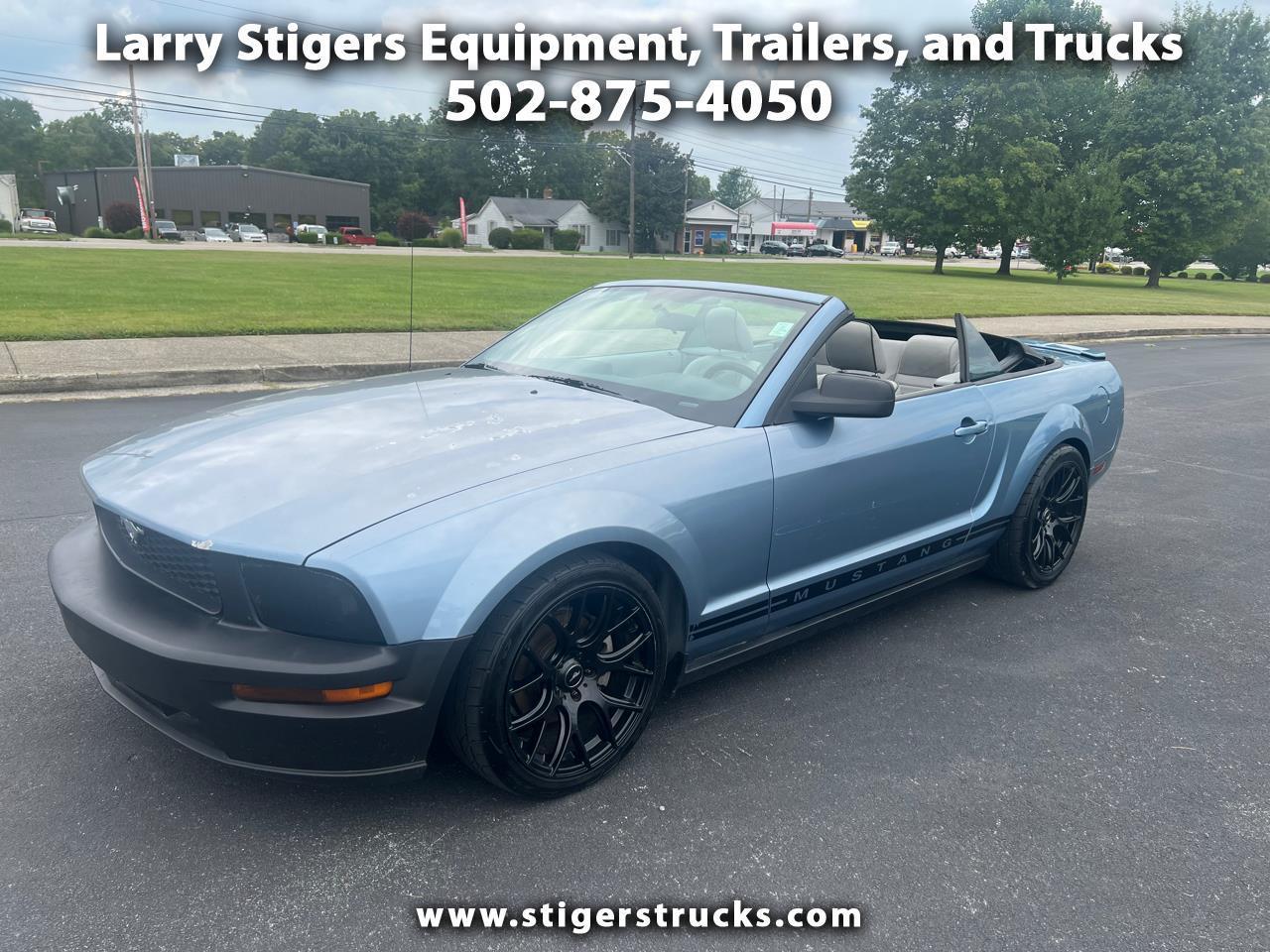 Ford Mustang V6 Deluxe Convertible 2007