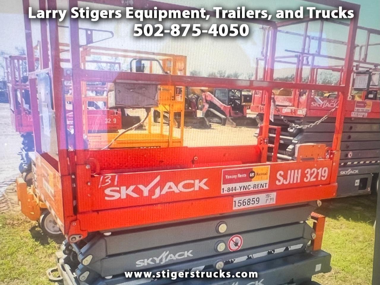 JLG Scissor Lift  2019