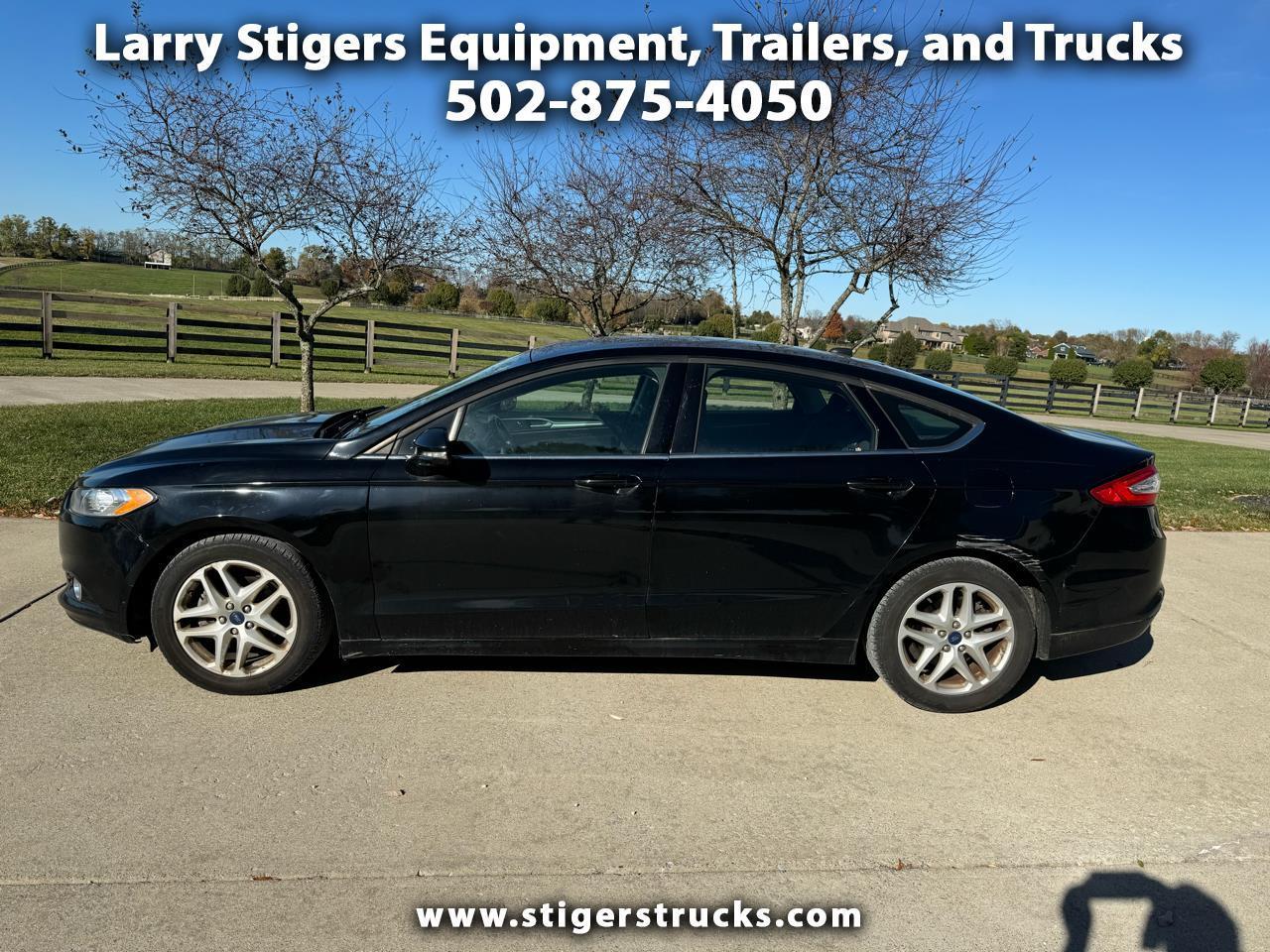 Ford Fusion SE 2016