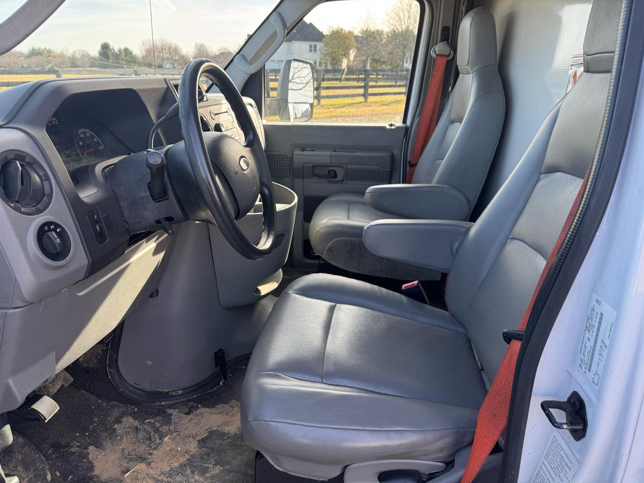 Ford Econoline  2017