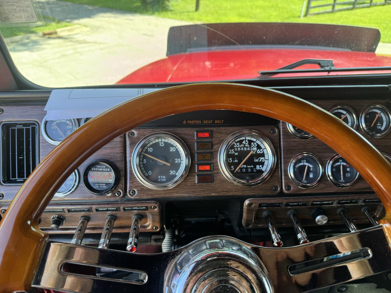Freightliner FLD112  1998