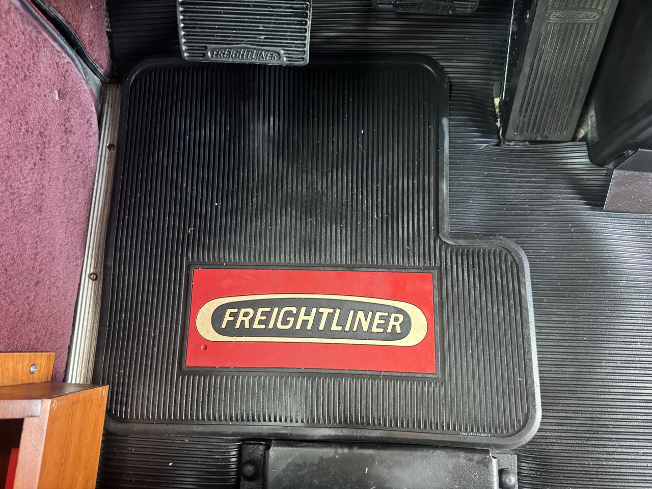 Freightliner FLD112  1998