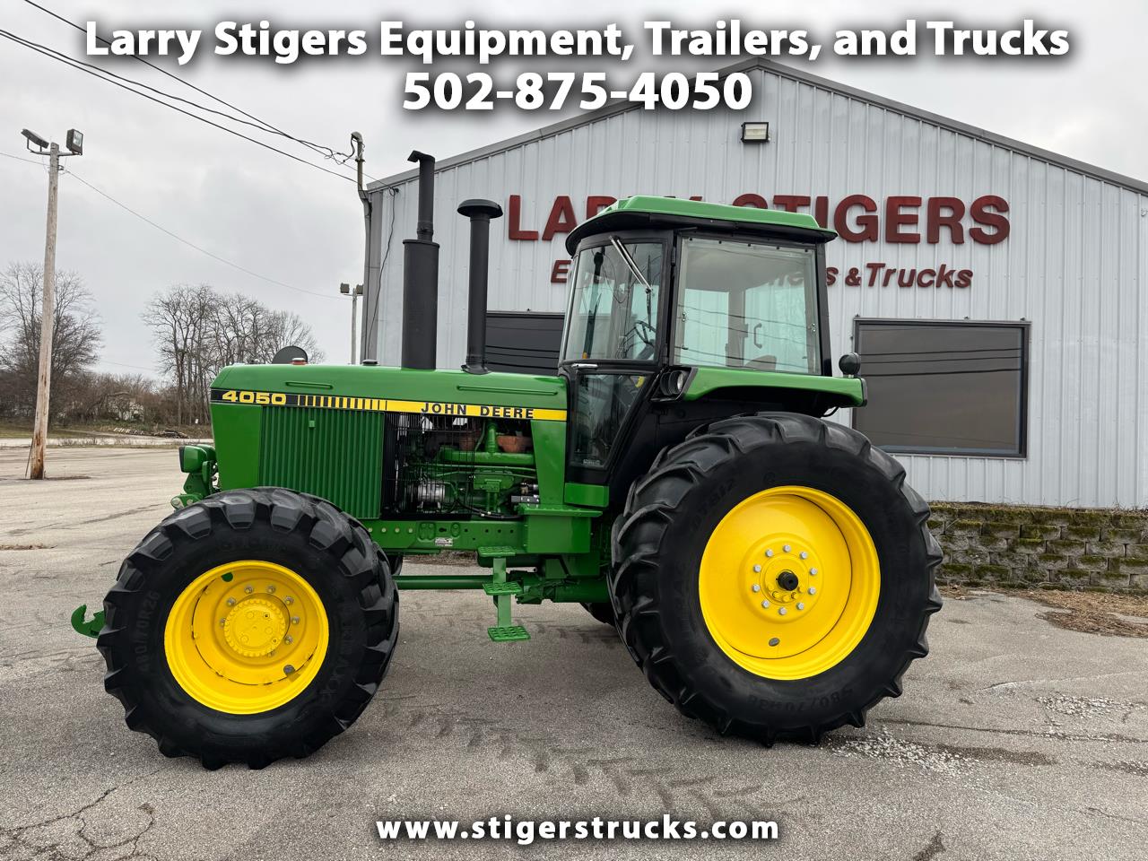 1988 John Deere 4050 JOHN DEERE 4050 4WD TRACTOR CAB w/Low Hrs.!