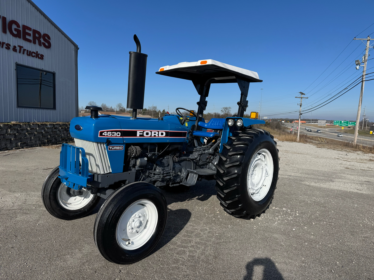 Ford Tractor  1997