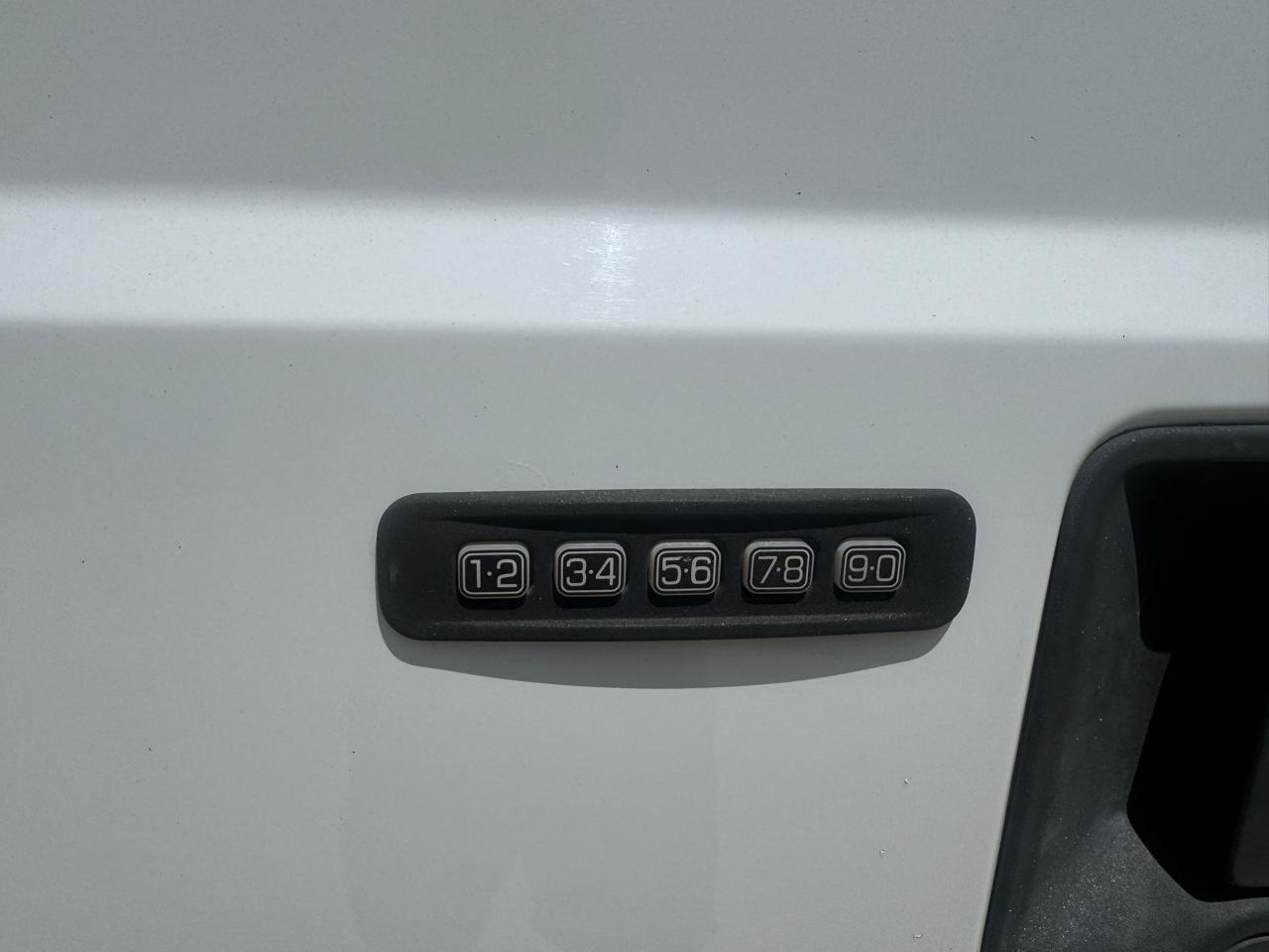 Ford F-550  2012