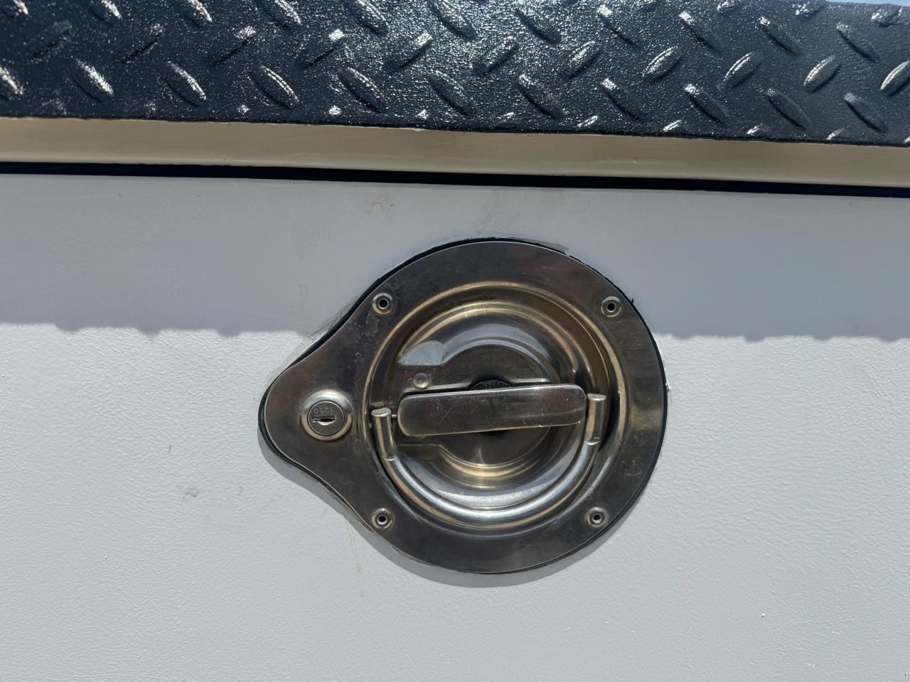 Ford F-550  2012