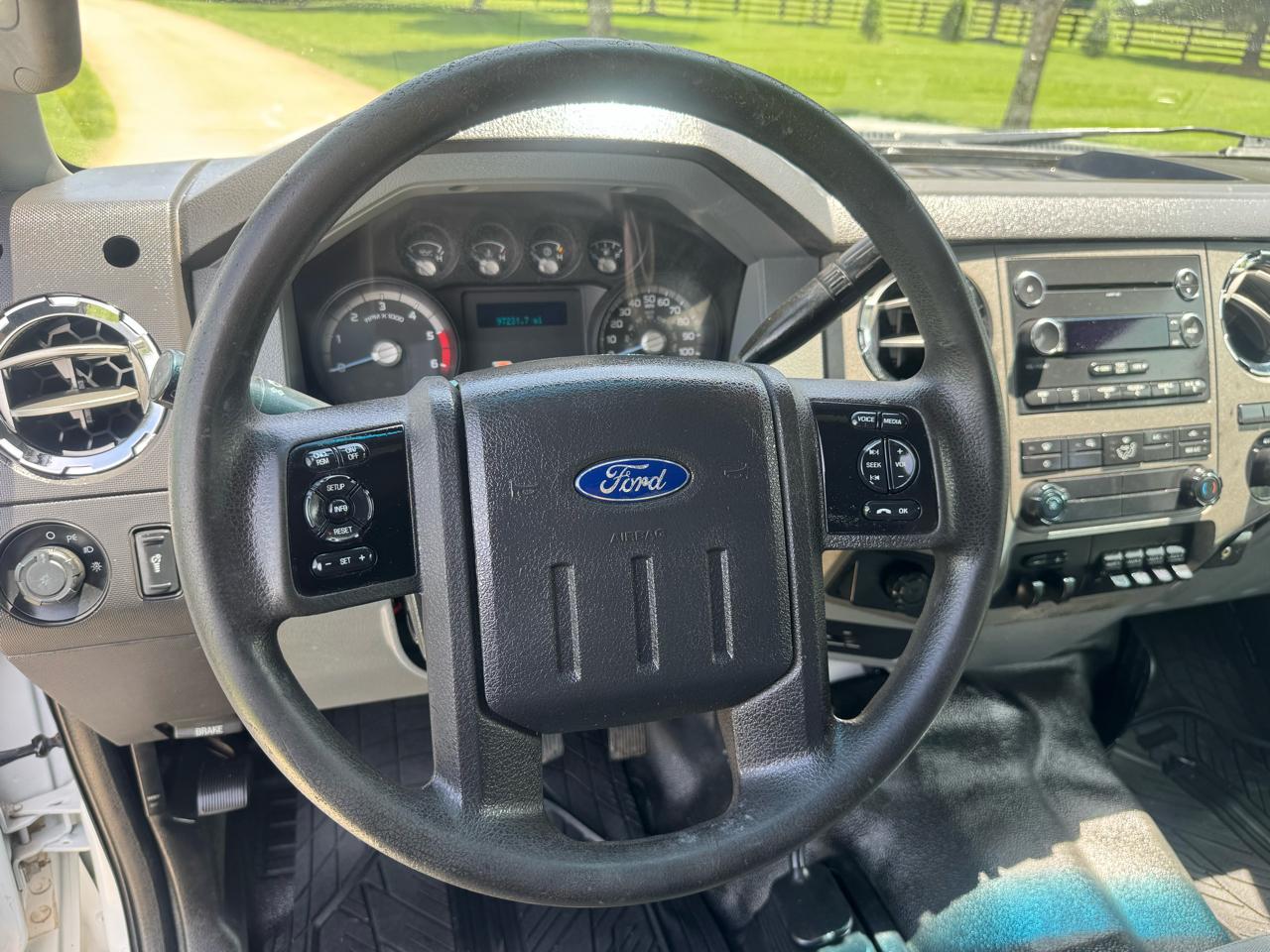 Ford F-550  2012