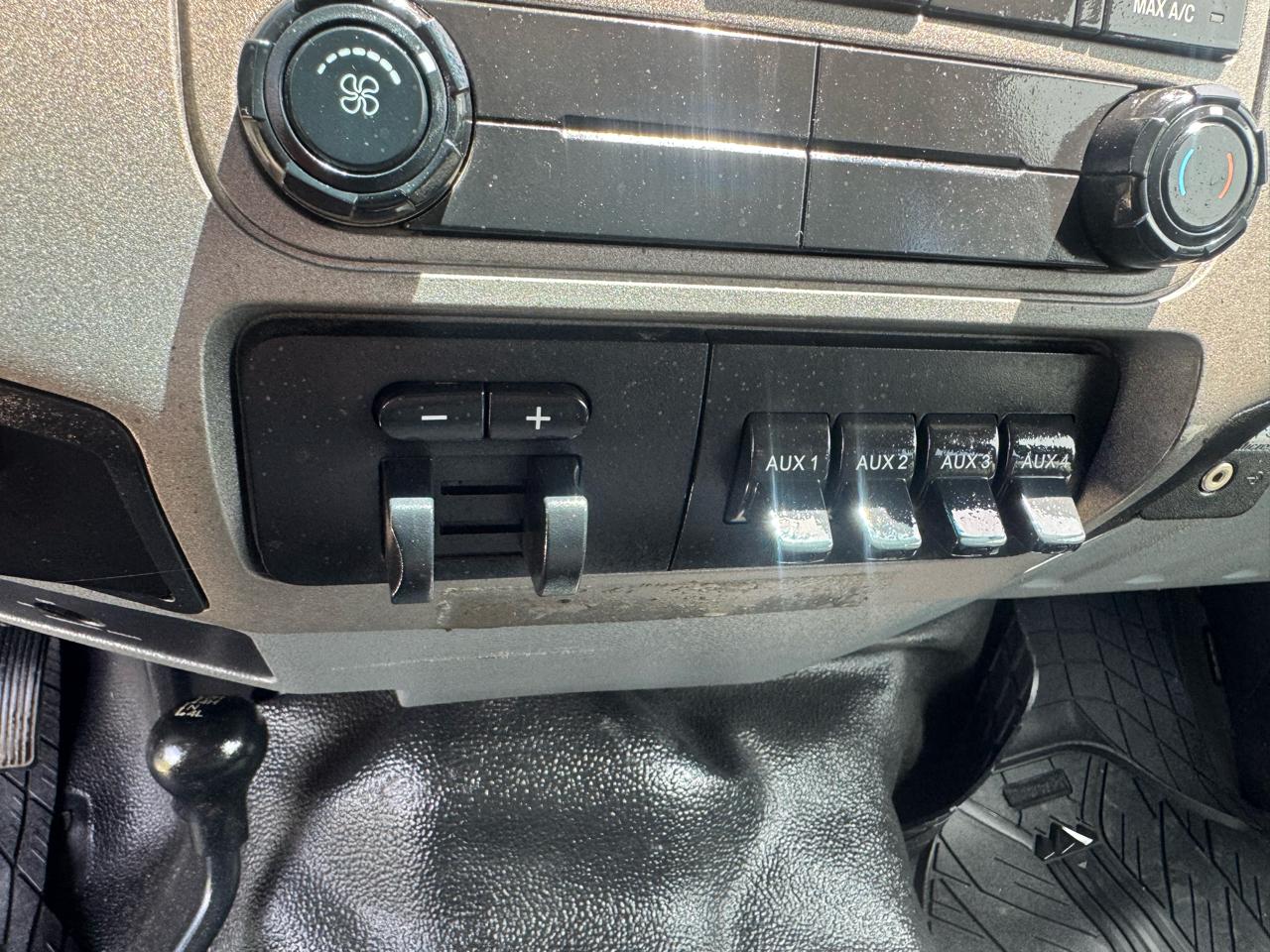 Ford F-550  2012