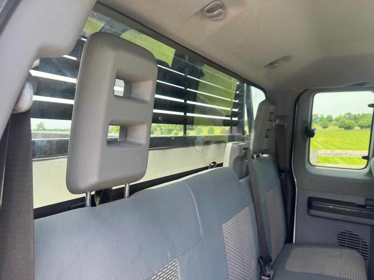 Ford F-550  2012