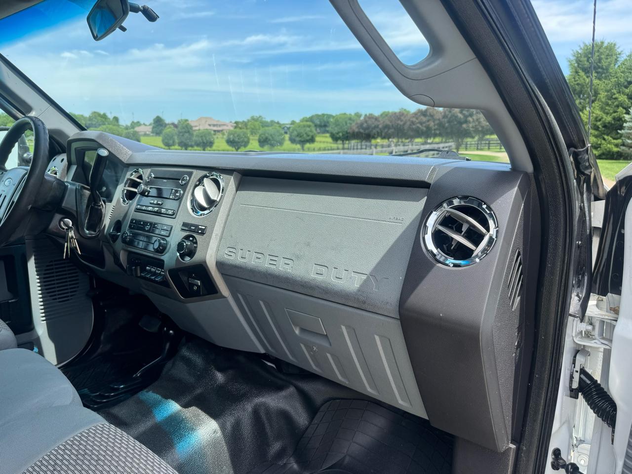 Ford F-550  2012