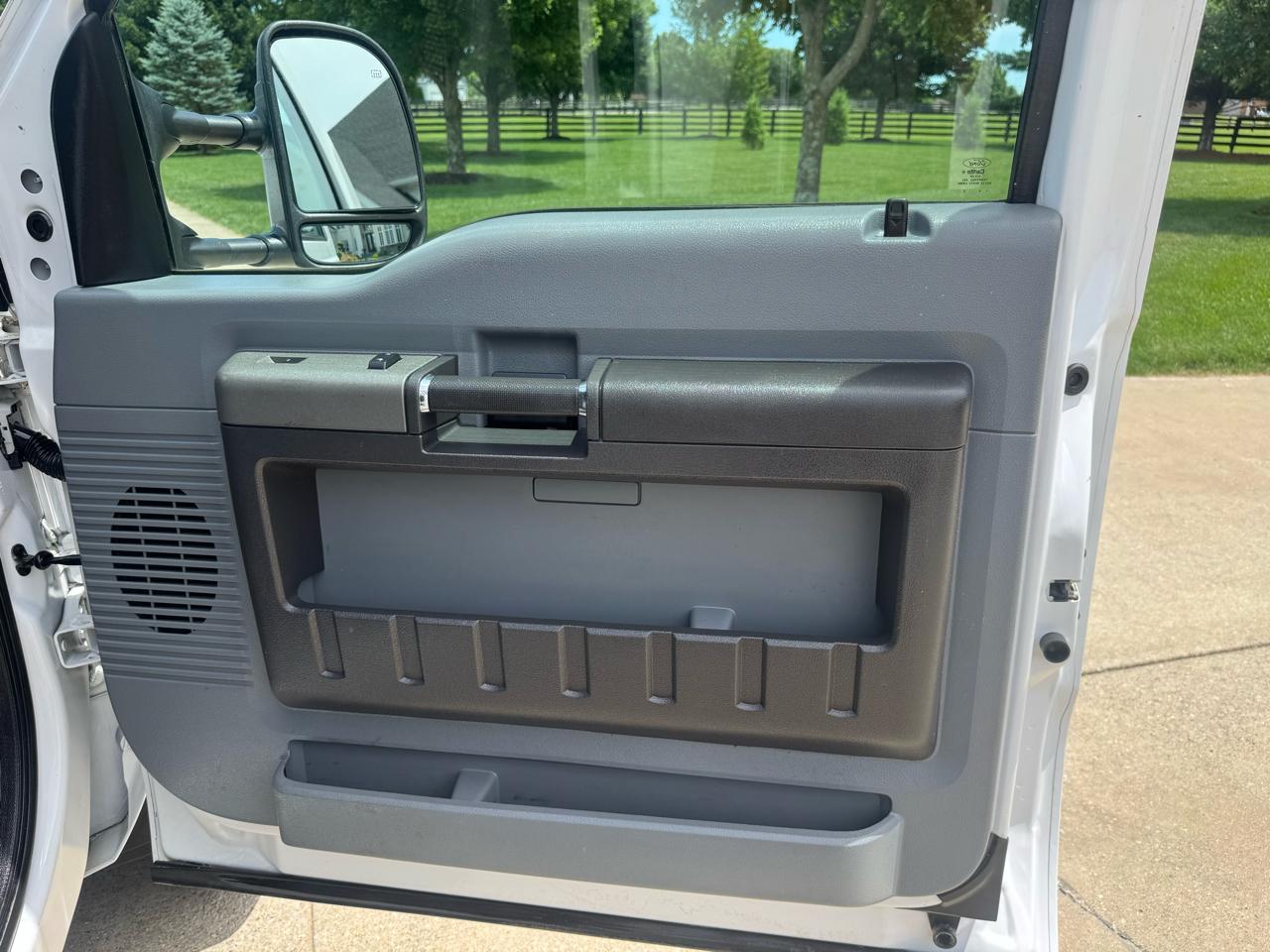 Ford F-550  2012