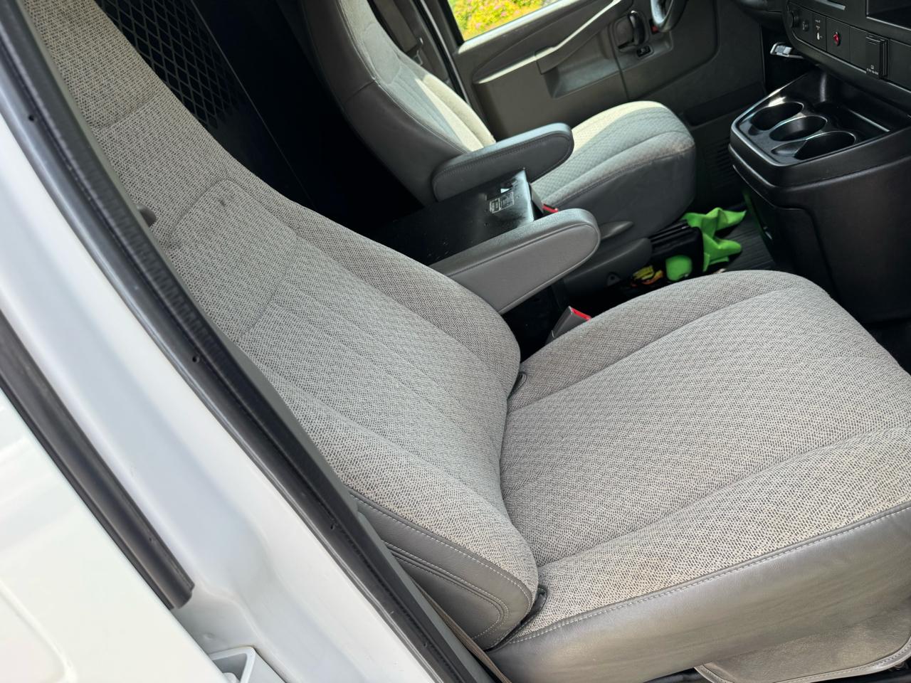 Chevrolet Express  2017