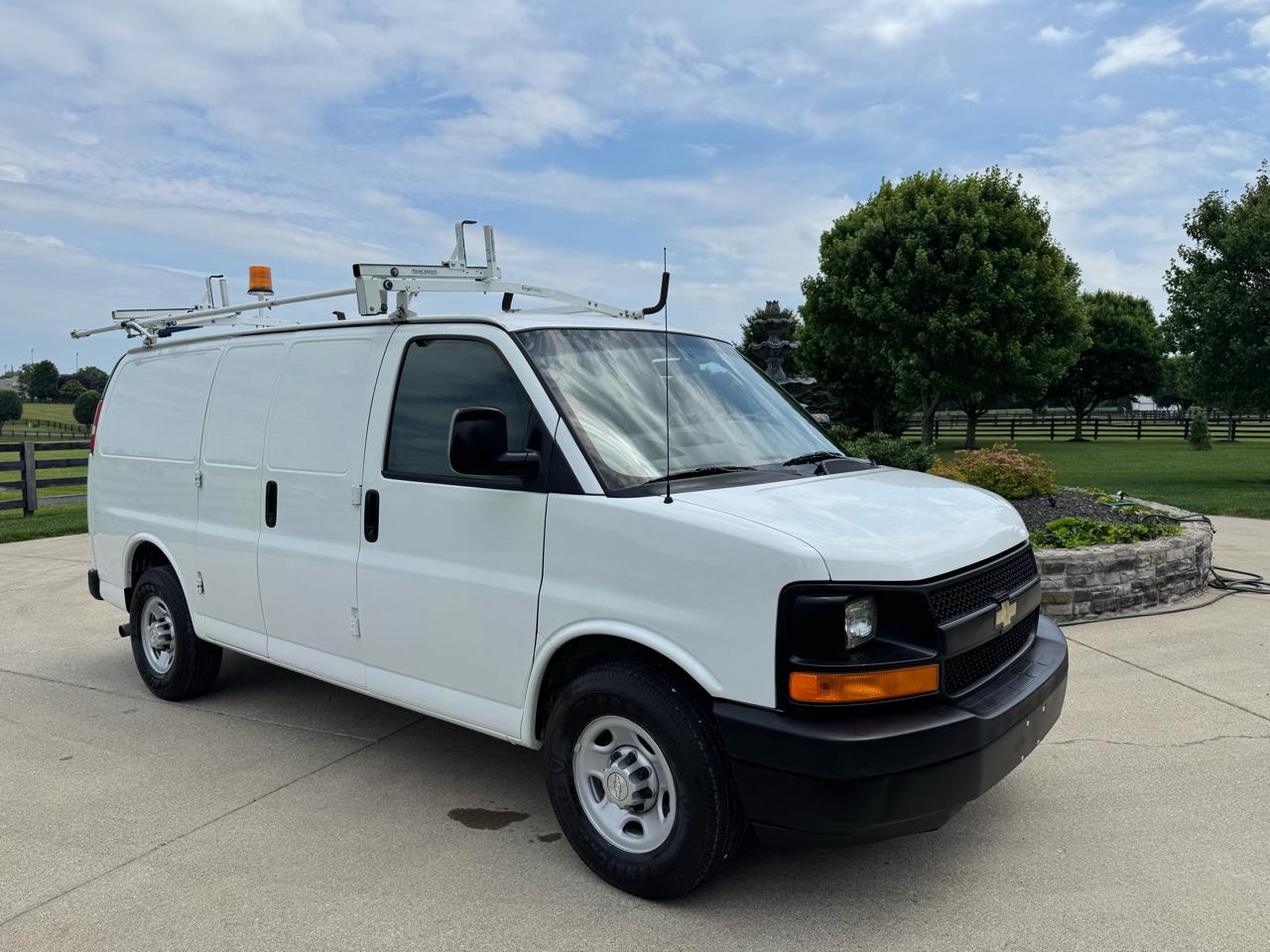 Chevrolet Express  2017
