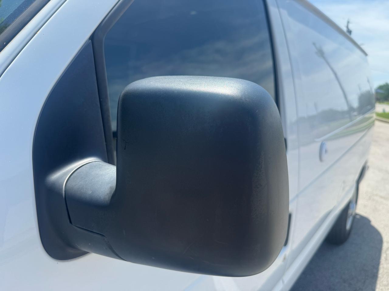 Ford Econoline  2010