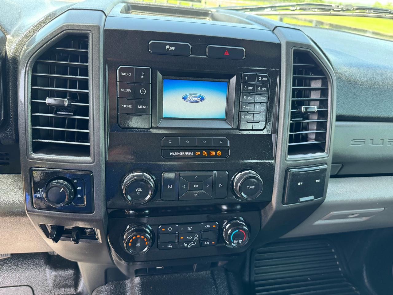 Ford F-250 SD  2019