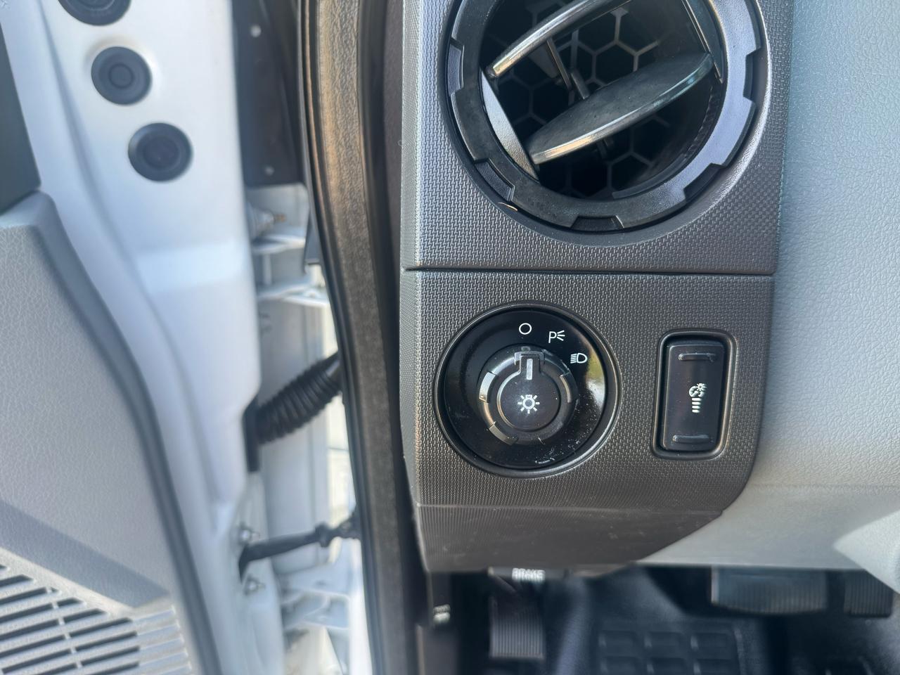 Ford F-350 SD XL DRW 2WD 2015
