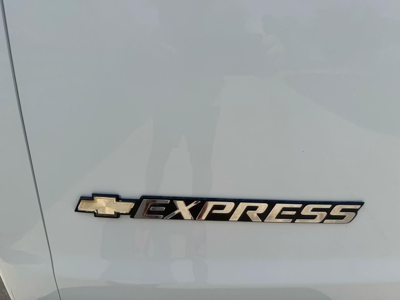 Chevrolet Express  2016