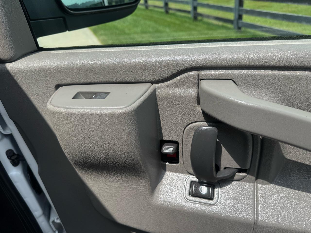 Chevrolet Express  2016