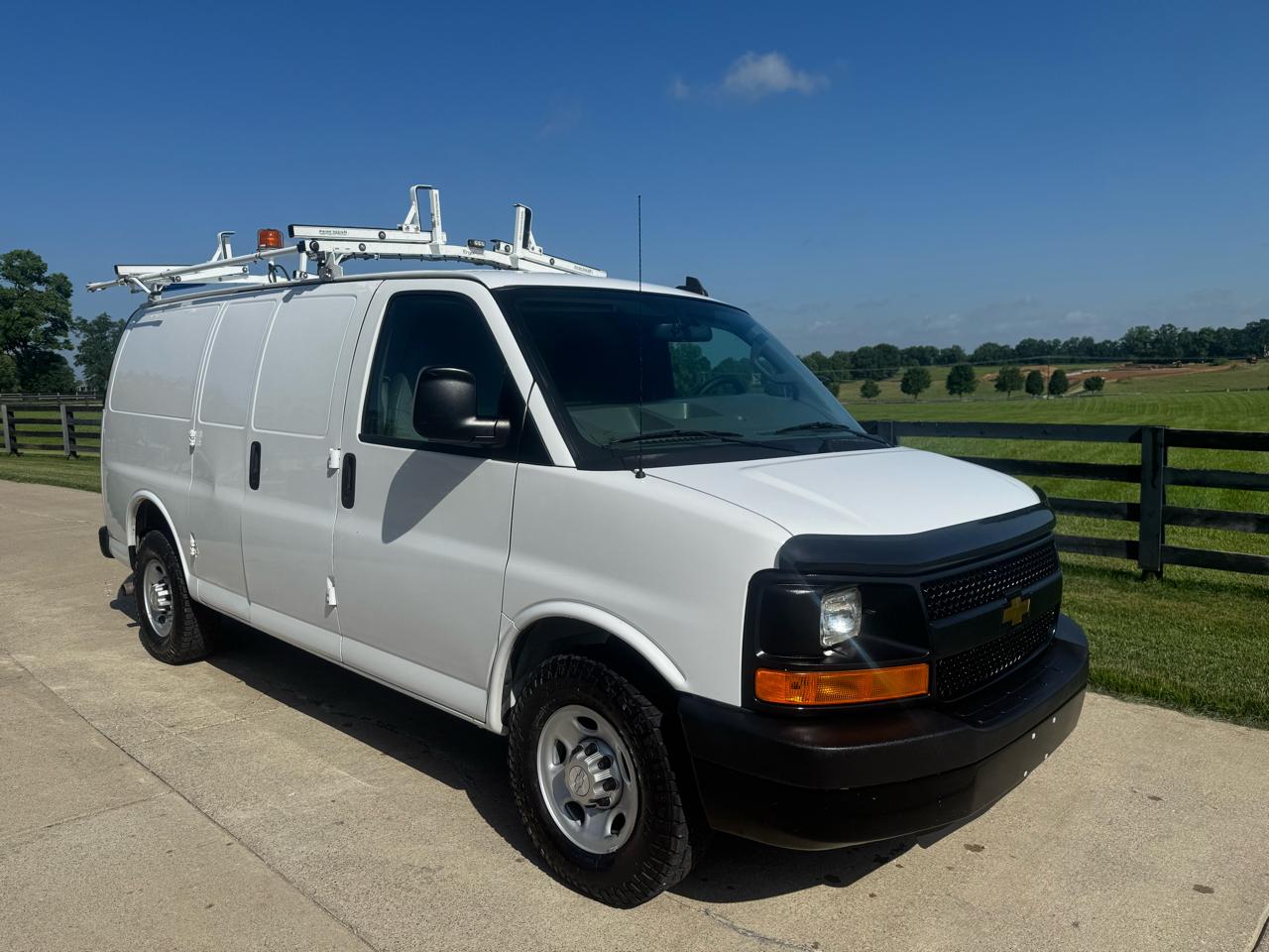 Chevrolet Express  2016