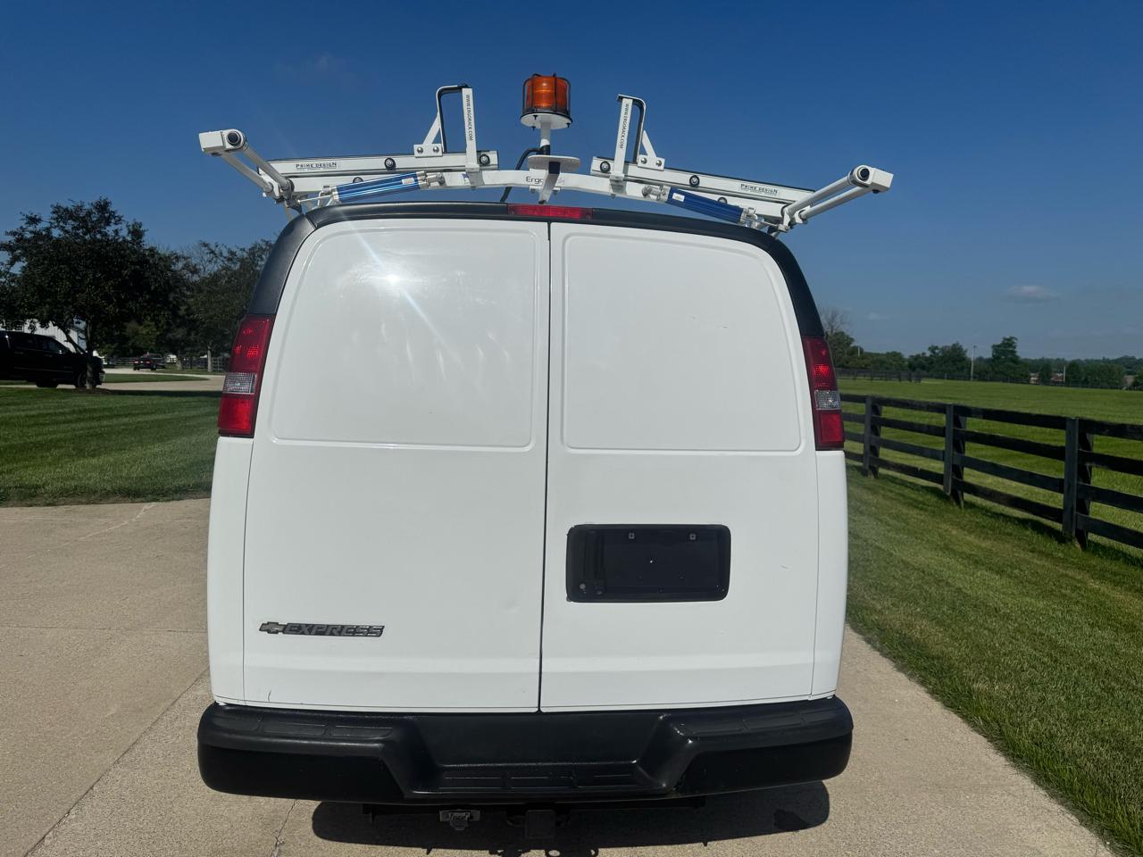 Chevrolet Express  2016