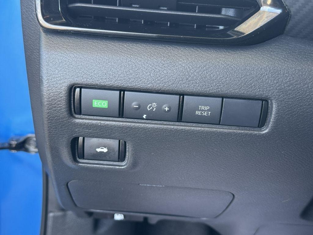 Nissan Sentra SV CVT 2021