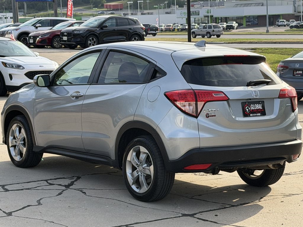 2017 Honda HR-V EX photo 4