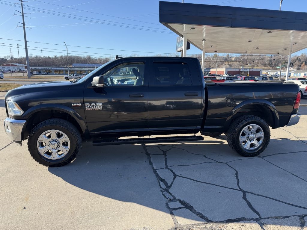 RAM 2500 4WD Crew Cab 149" Outdoorsman 2016
