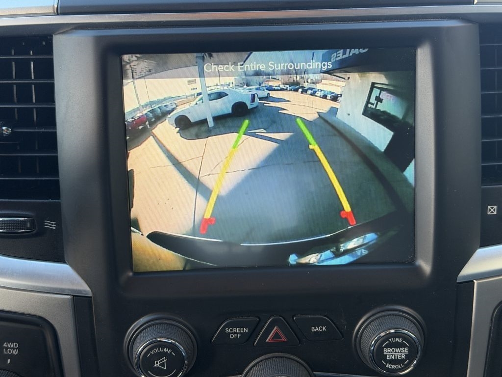 RAM 2500 4WD Crew Cab 149" Outdoorsman 2016