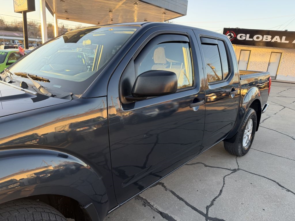 Nissan Frontier Crew Cab 4x4 SV Auto 2019