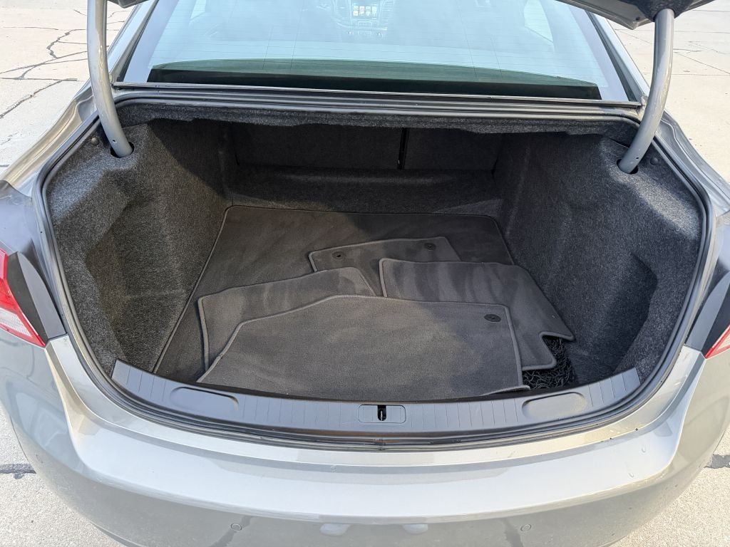 Chevrolet Impala 4dr Sdn LT w/1LT 2019