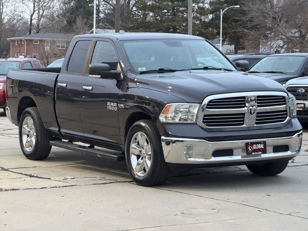 RAM 1500 Big Horn 4x4 Quad Cab 6'4" Box 2017