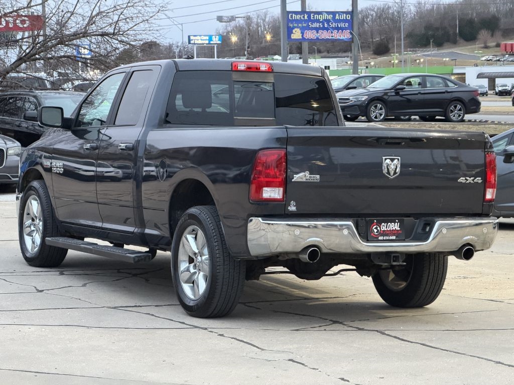 RAM 1500 Big Horn 4x4 Quad Cab 6'4" Box 2017