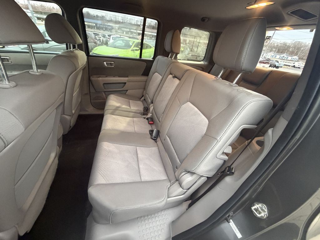 Honda Pilot 4WD 4dr LX 2013