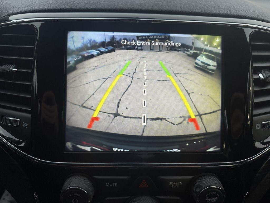 Jeep Grand Cherokee Laredo X 4x4 2021